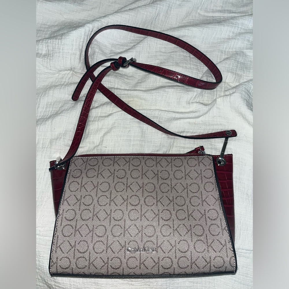 Calvin Klein Crossbody